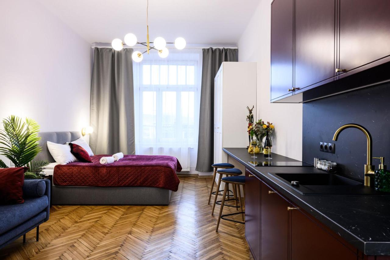 Unique Style Apartments Old Town - 25 Min From The Airport - By Homelike クラクフ エクステリア 写真