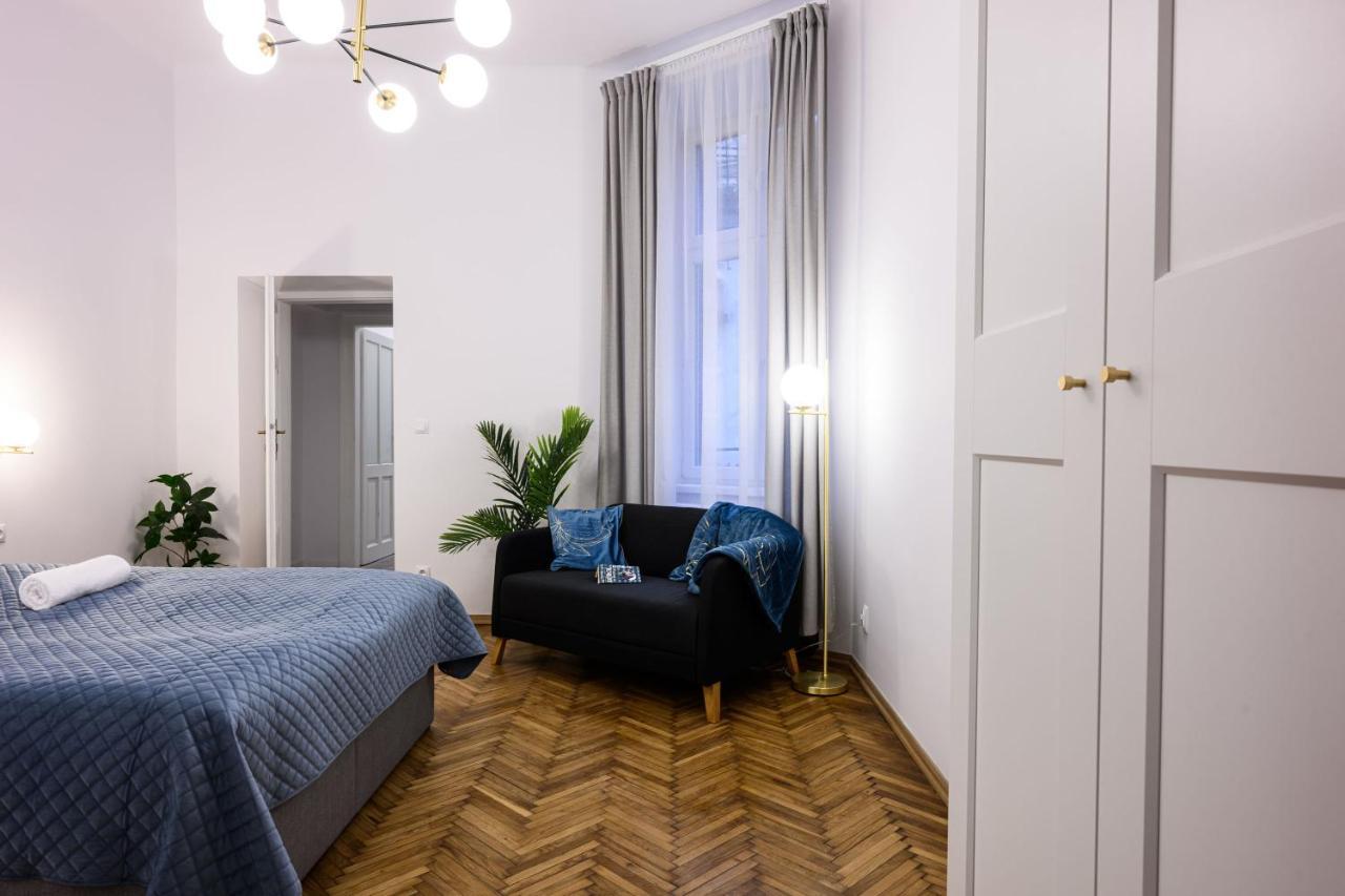 Unique Style Apartments Old Town - 25 Min From The Airport - By Homelike クラクフ エクステリア 写真