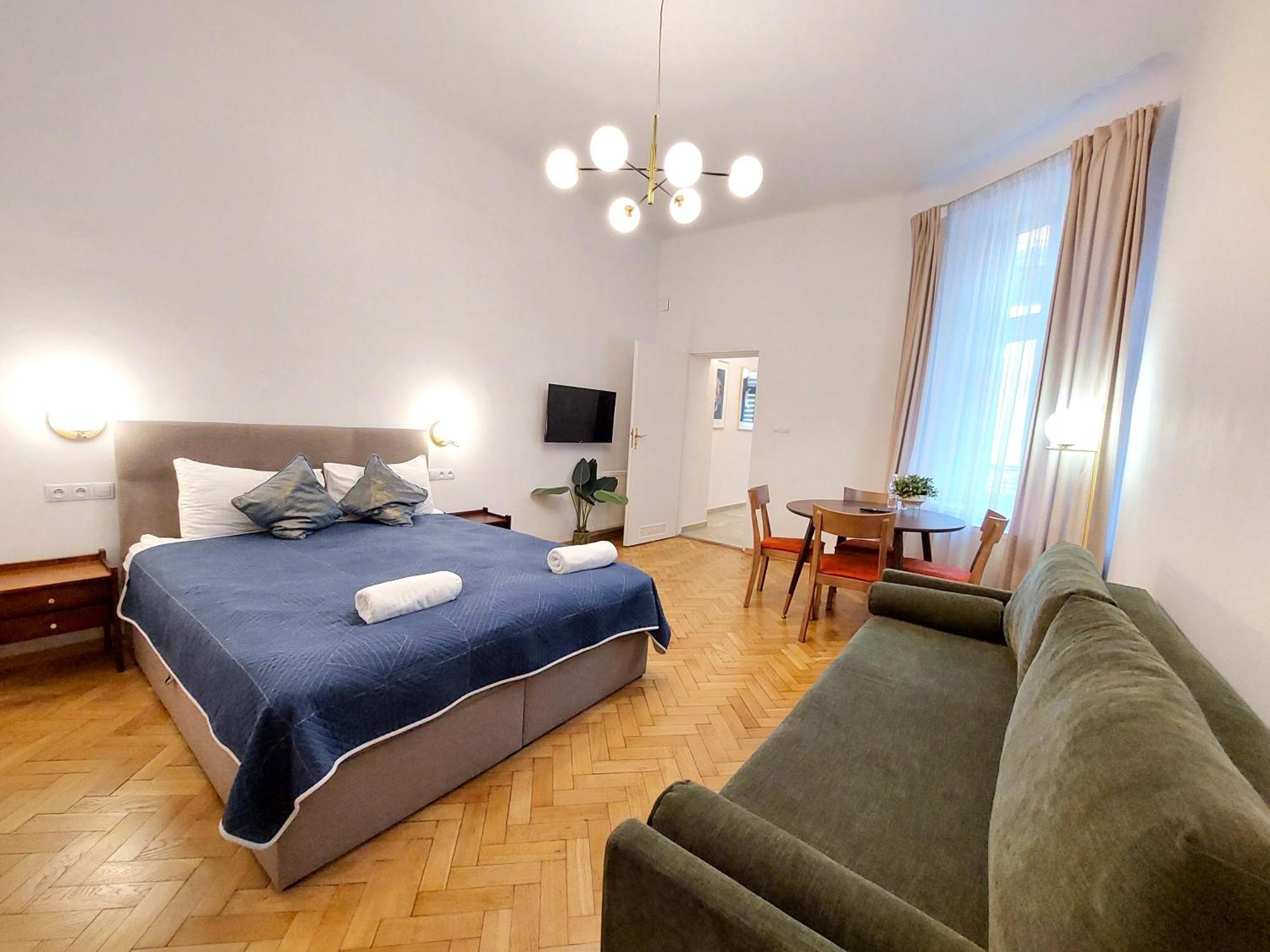 Unique Style Apartments Old Town - 25 Min From The Airport - By Homelike クラクフ エクステリア 写真