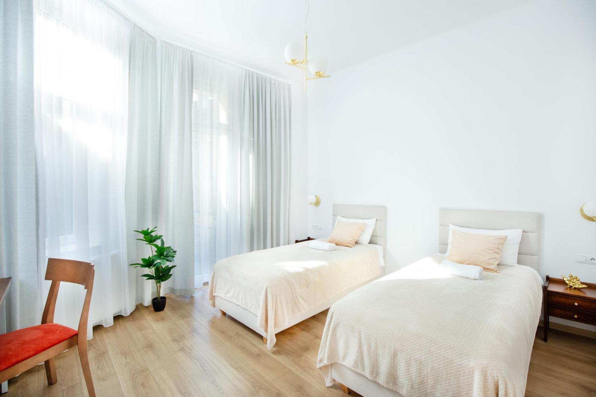 Unique Style Apartments Old Town - 25 Min From The Airport - By Homelike クラクフ エクステリア 写真